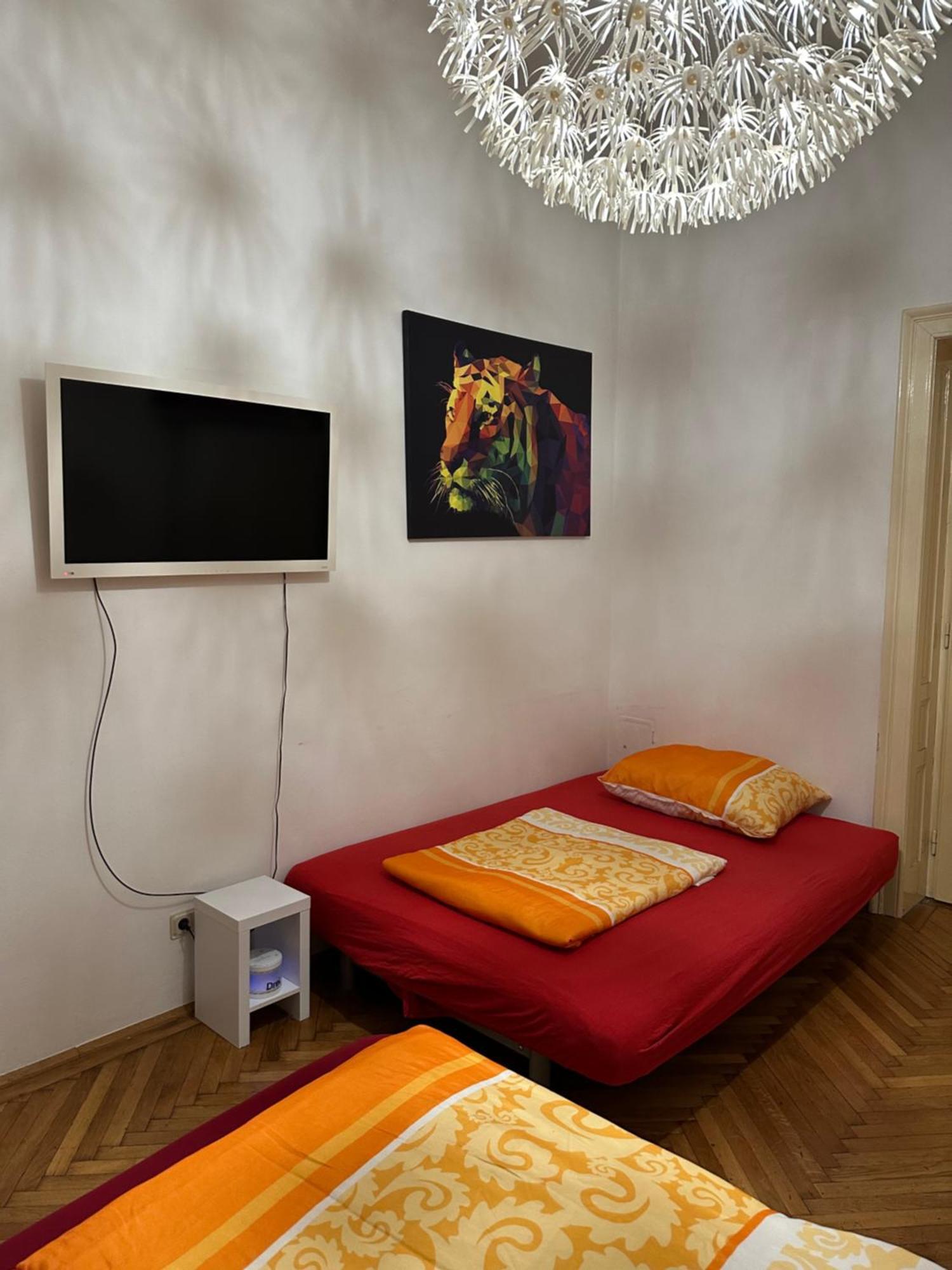 Opera 1 * Viena