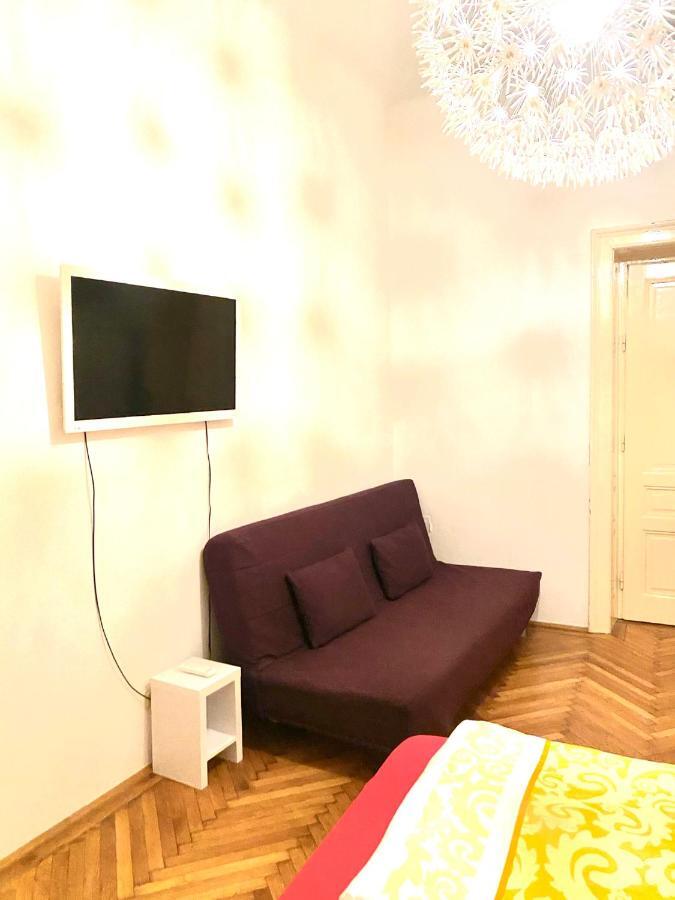Opera 1 Apartamento